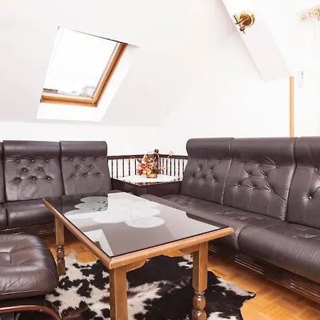 Apartment Near Downtown But In A Quiet Area Sarajevo
